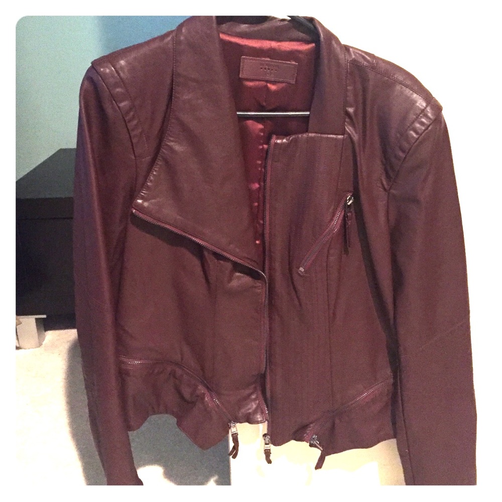 BlankNYC size large faux leather jacket